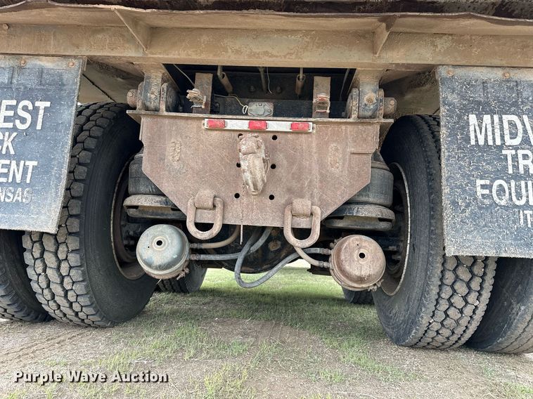 image for item KL9213 1994 Kenworth T800  dump truck