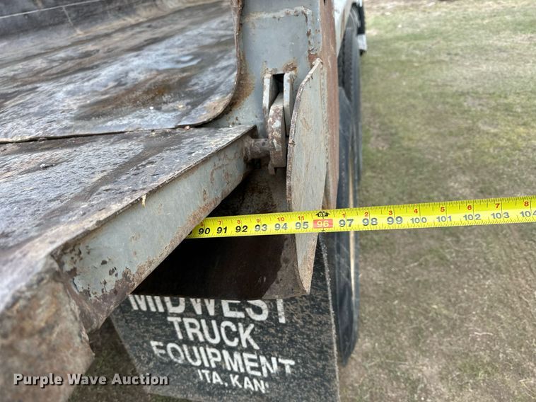 image for item KL9213 1994 Kenworth T800  dump truck