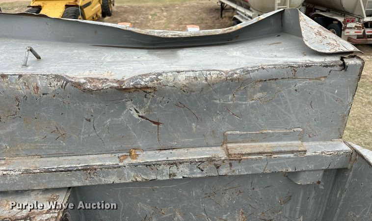 image for item KL9213 1994 Kenworth T800  dump truck