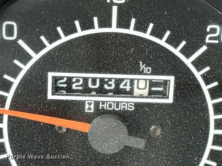 image for item KL9213 1994 Kenworth T800  dump truck