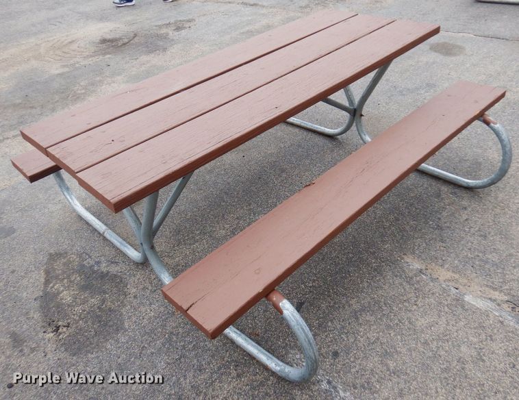 image for item KU9979 (12) picnic tables