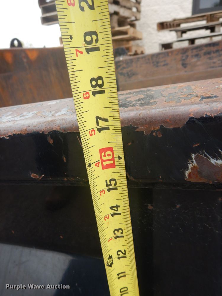 image for item KU9980 Beau-Roc  dump bed