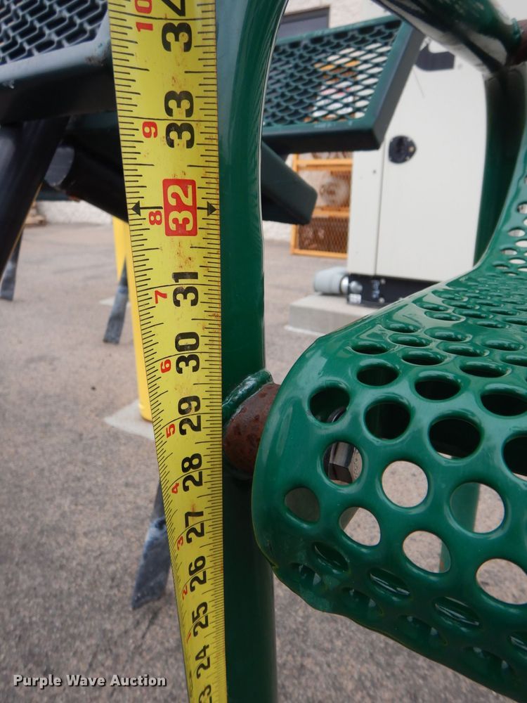 image for item KU9981 (4) benches