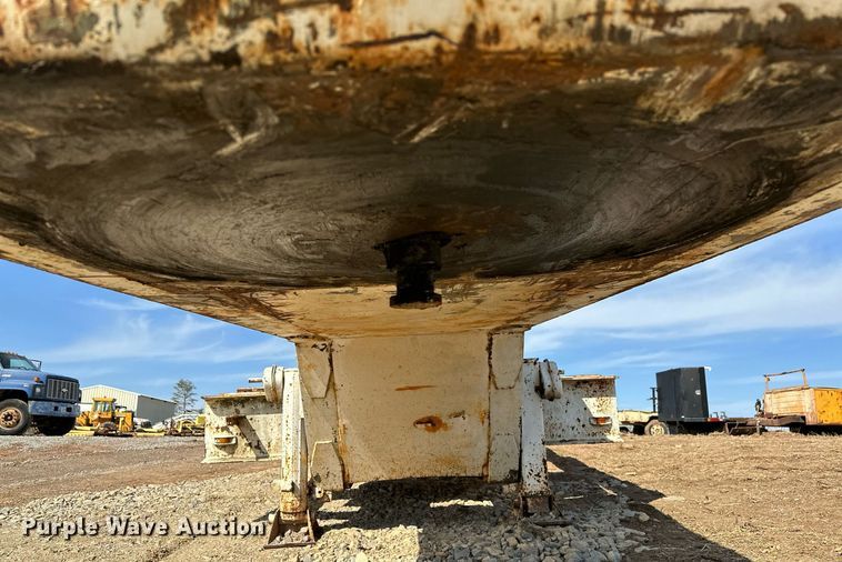 image for item KV9579 1970 Transport Trailers, Inc. GTY 50 FS  equipment trailer