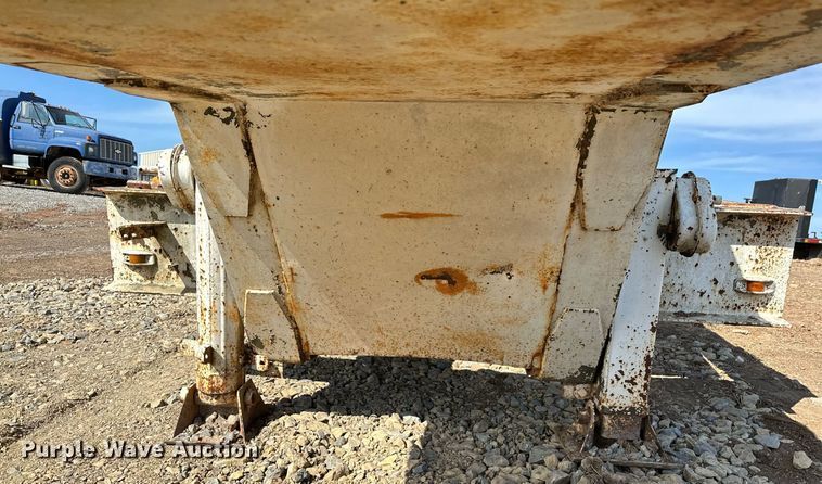 image for item KV9579 1970 Transport Trailers, Inc. GTY 50 FS  equipment trailer