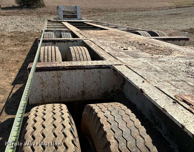 image for item KV9579 1970 Transport Trailers, Inc. GTY 50 FS  equipment trailer