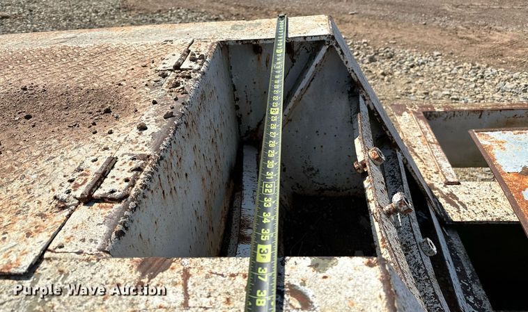 image for item KV9579 1970 Transport Trailers, Inc. GTY 50 FS  equipment trailer