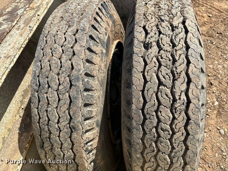 image for item KV9579 1970 Transport Trailers, Inc. GTY 50 FS  equipment trailer