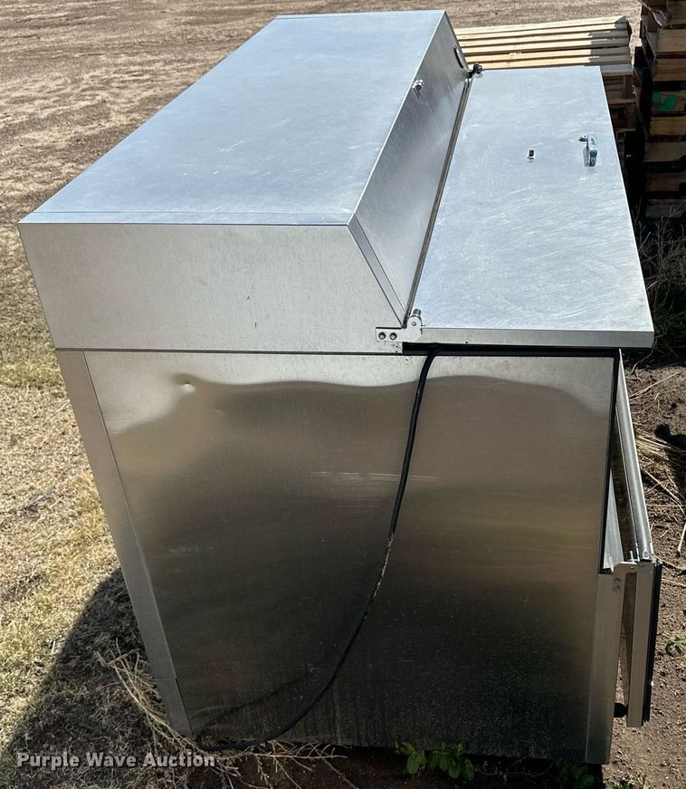 image for item KX9043 (3) beverage coolers