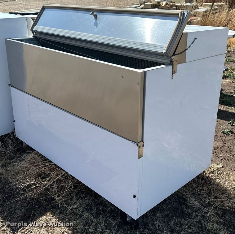 image for item KX9043 (3) beverage coolers