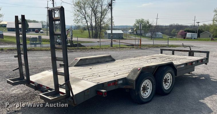 image for item LA9928 2006 R&W  equipment trailer