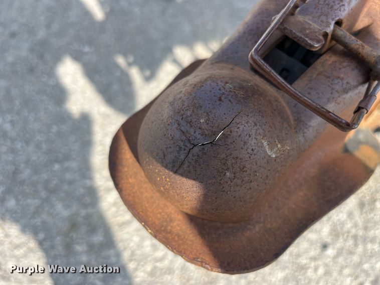 image for item LA9928 2006 R&W  equipment trailer