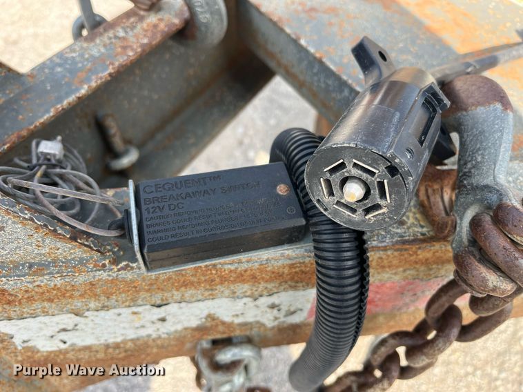 image for item LA9928 2006 R&W  equipment trailer