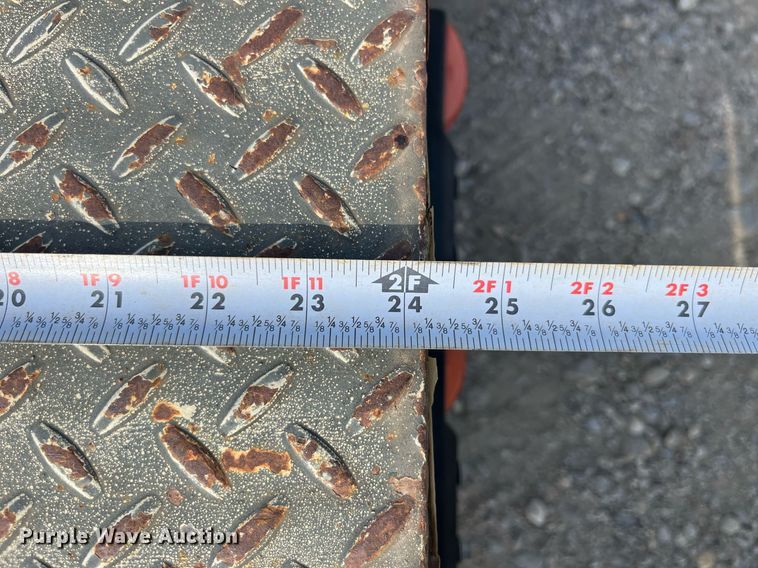 image for item LA9928 2006 R&W  equipment trailer