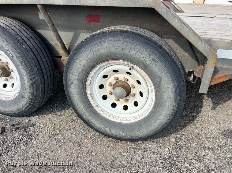 image for item LA9928 2006 R&W  equipment trailer