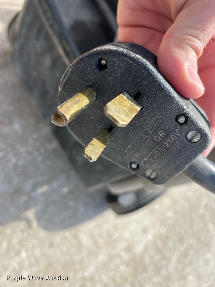 image for item LA9930 Hy-Flo 420X4X  hot pressure washer