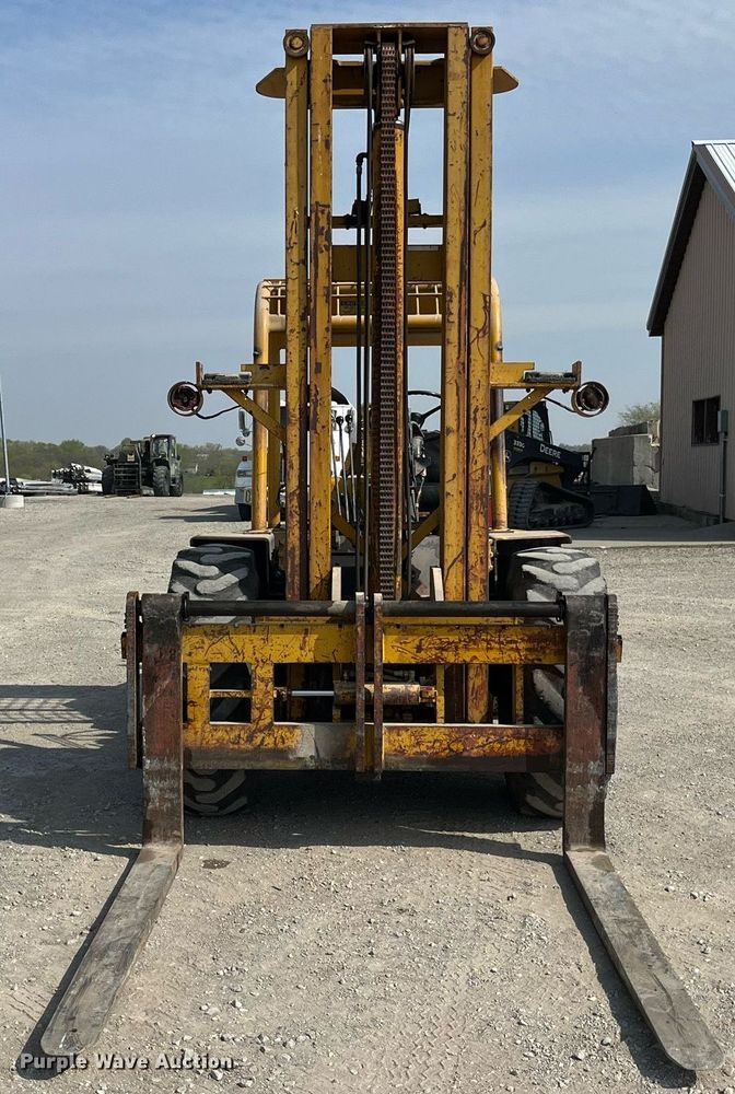 image for item LA9931 Champ CB80  forklift