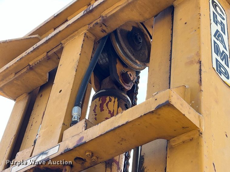 image for item LA9931 Champ CB80  forklift