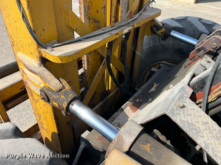 image for item LA9931 Champ CB80  forklift