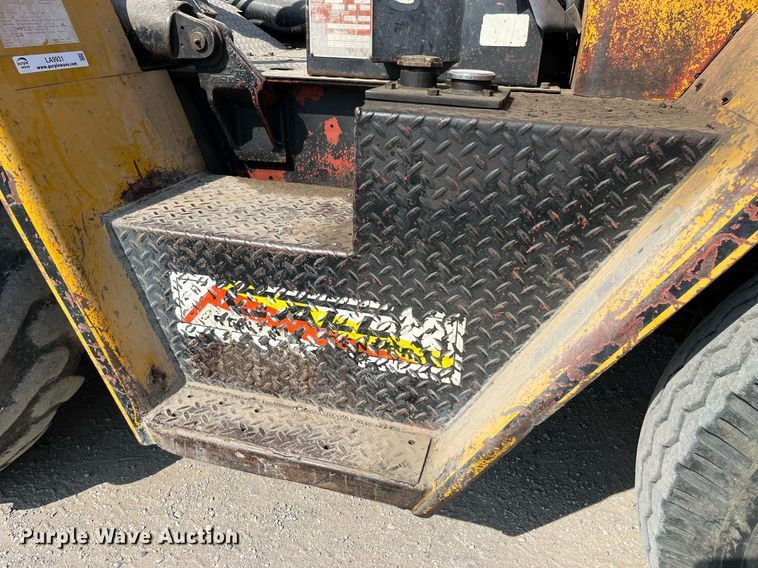 image for item LA9931 Champ CB80  forklift