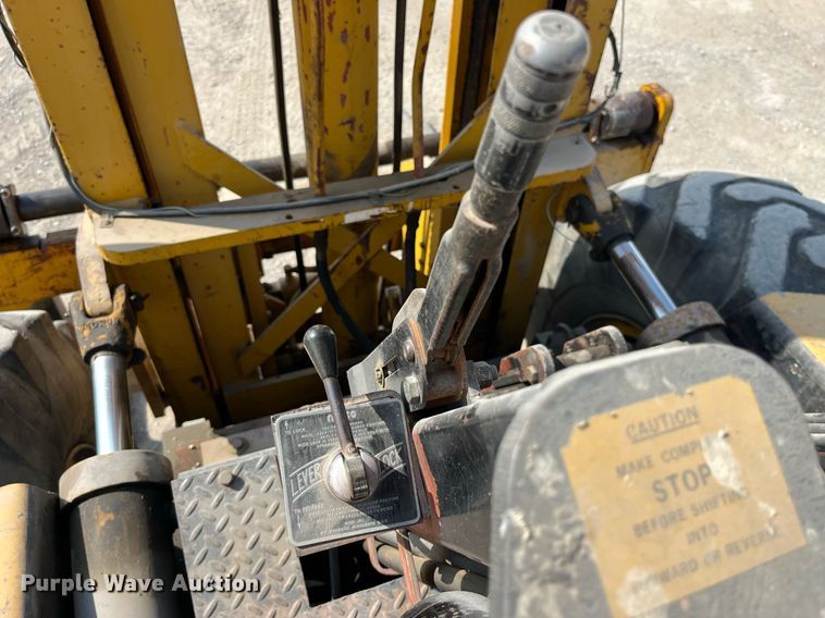 image for item LA9931 Champ CB80  forklift