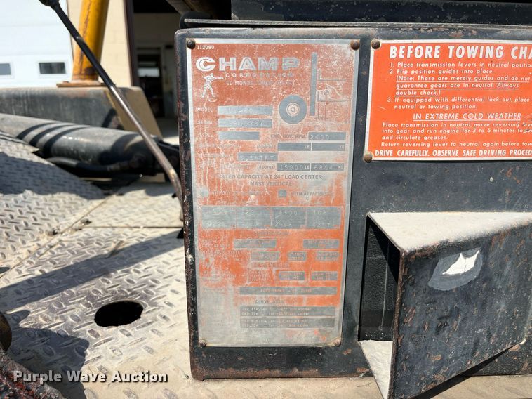 image for item LA9931 Champ CB80  forklift