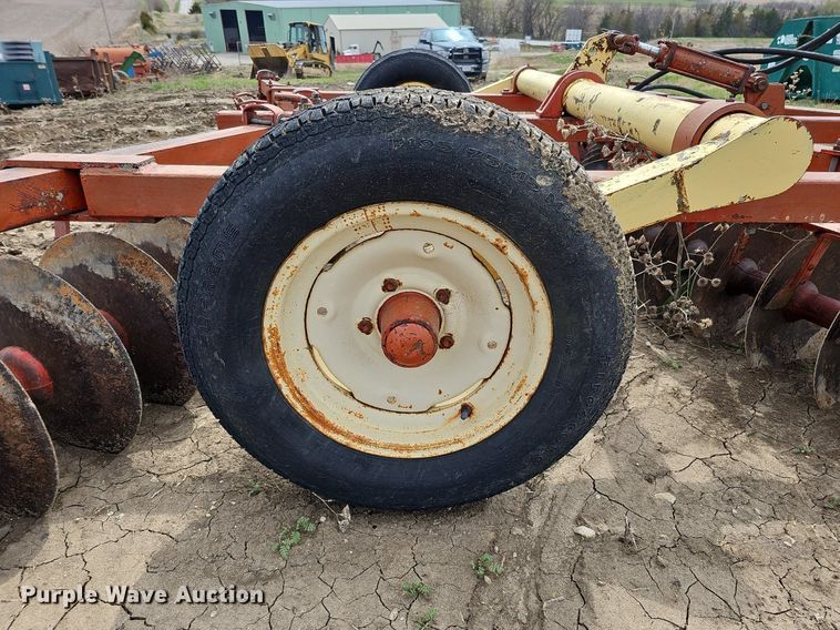 image for item LE9318 Krause  tandem disk