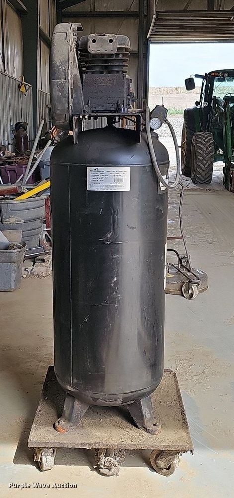 image for item LE9320 Schrader Bridgeport NAC 82-4256-VAT  air compressor