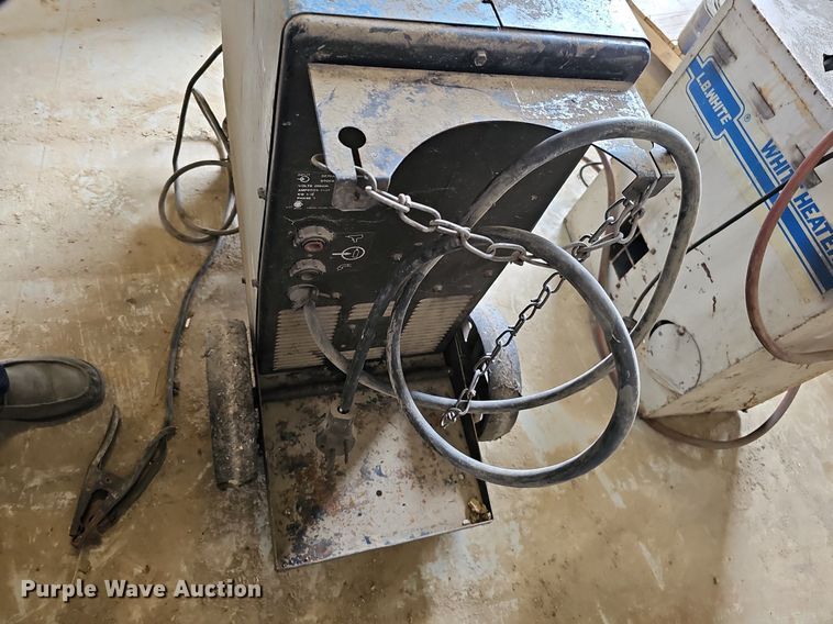 image for item LE9322 Miller Millermatic 210  welder