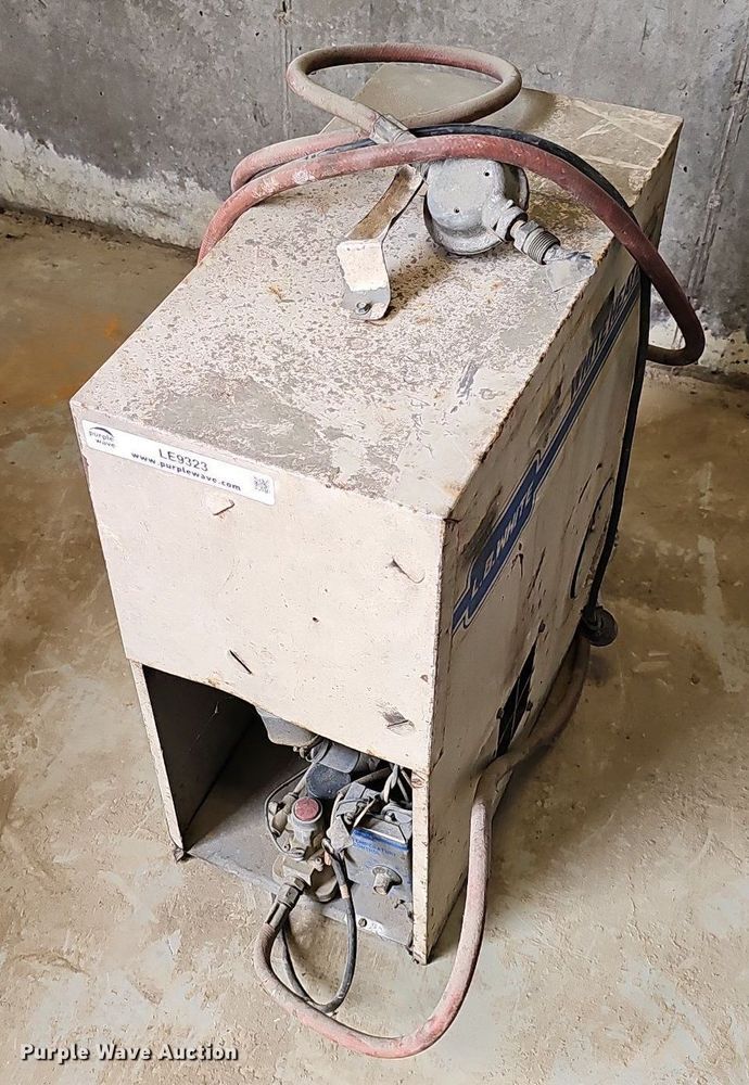 image for item LE9323 L.B. White  propane heater