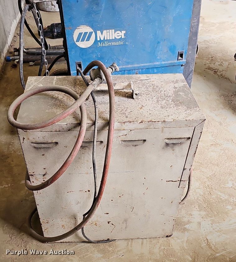 image for item LE9323 L.B. White  propane heater