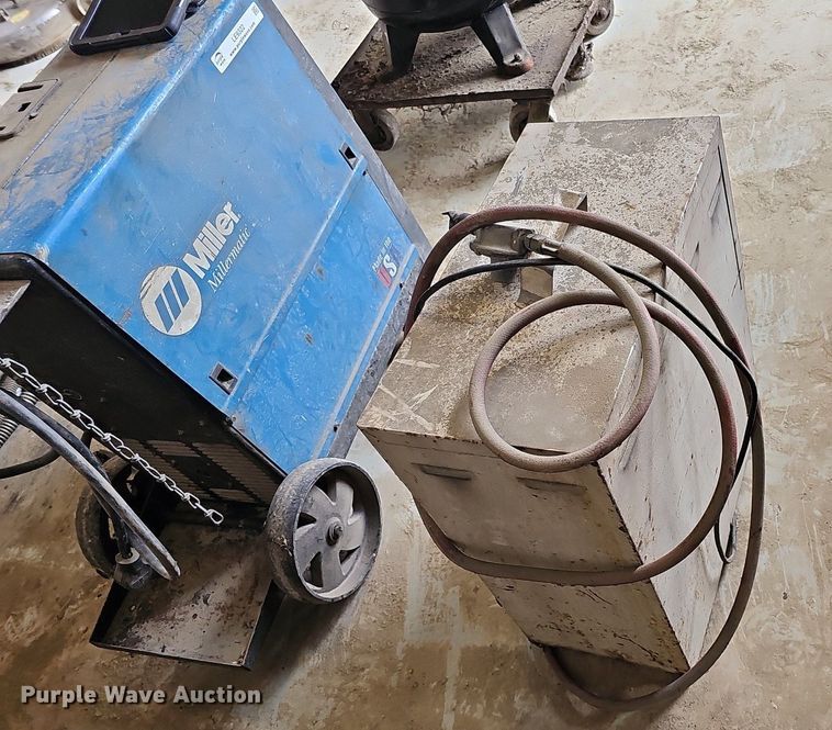 image for item LE9323 L.B. White  propane heater