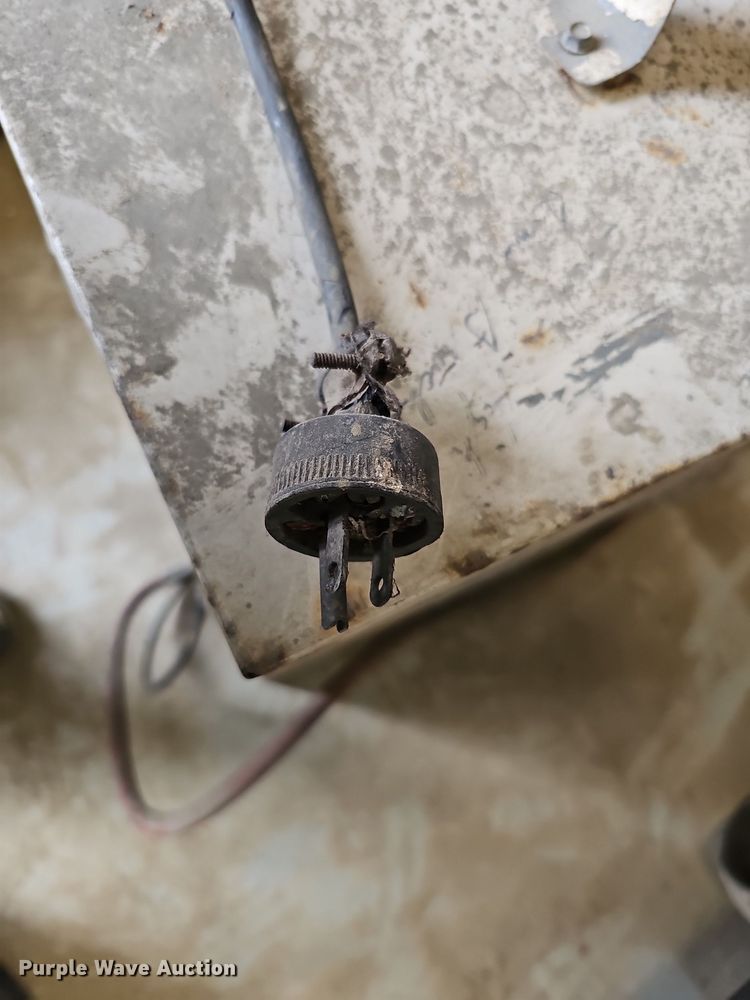 image for item LE9323 L.B. White  propane heater