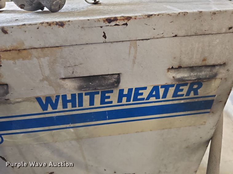 image for item LE9323 L.B. White  propane heater