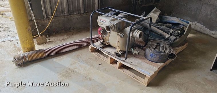 image for item LE9324 Honda WT30X  trash pump