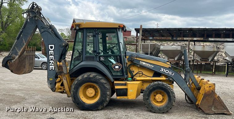 image for item LG9031 2008 John Deere 310SJ  backhoe