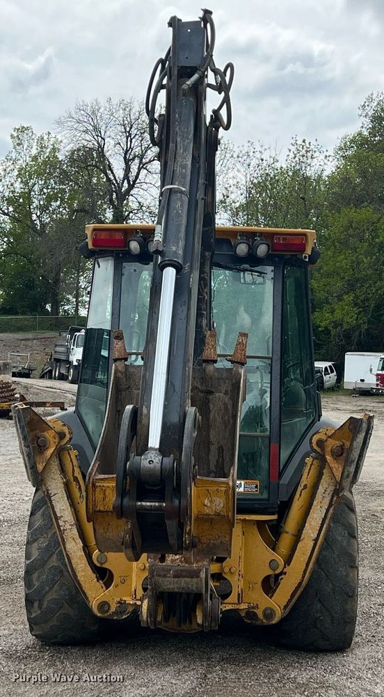 image for item LG9031 2008 John Deere 310SJ  backhoe