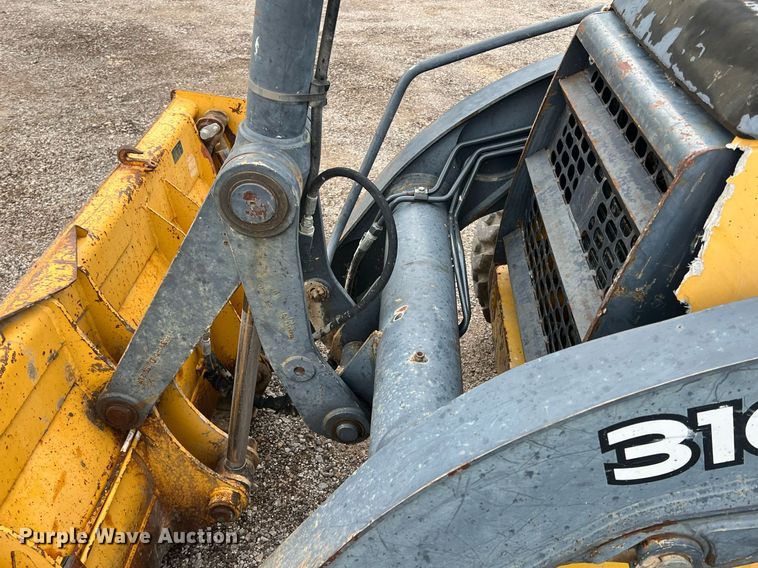 image for item LG9031 2008 John Deere 310SJ  backhoe