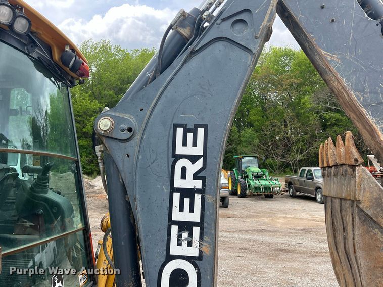 image for item LG9031 2008 John Deere 310SJ  backhoe