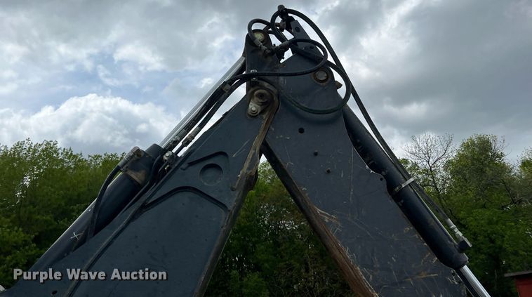 image for item LG9031 2008 John Deere 310SJ  backhoe