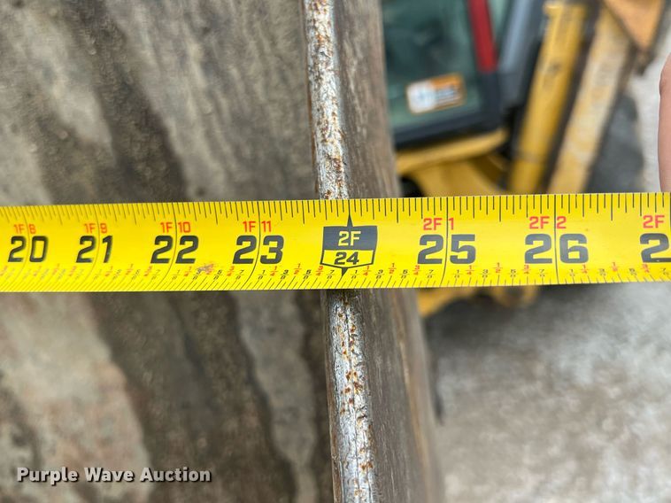 image for item LG9031 2008 John Deere 310SJ  backhoe