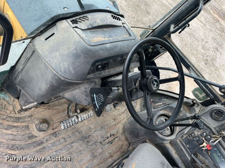 image for item LG9031 2008 John Deere 310SJ  backhoe