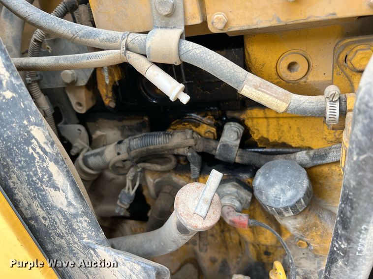 image for item LG9031 2008 John Deere 310SJ  backhoe