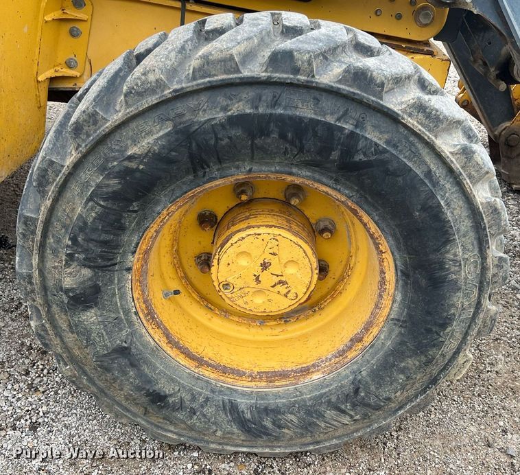 image for item LG9031 2008 John Deere 310SJ  backhoe