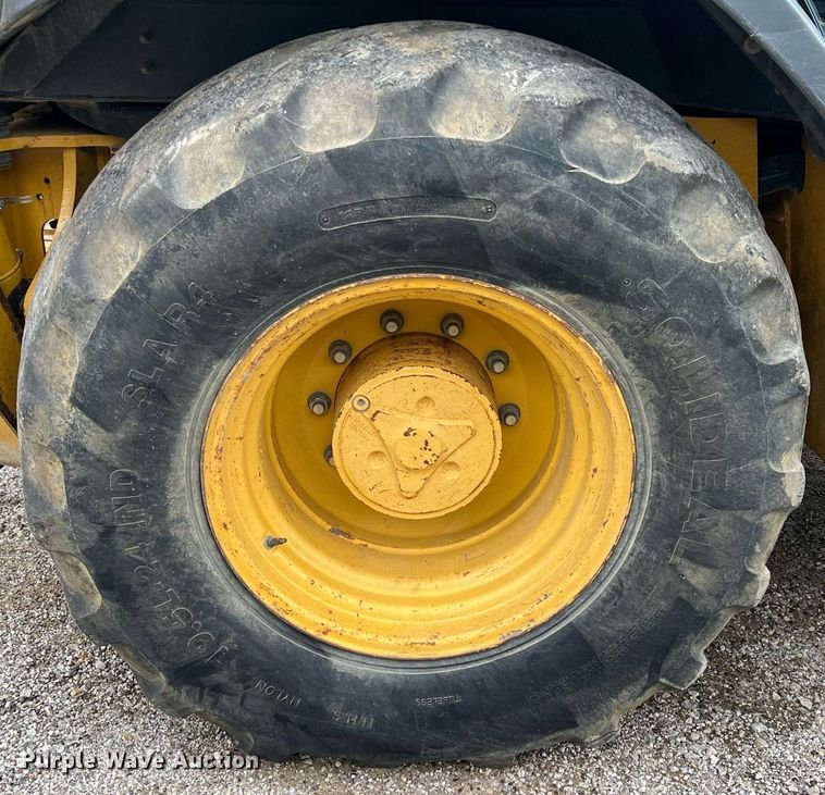 image for item LG9031 2008 John Deere 310SJ  backhoe