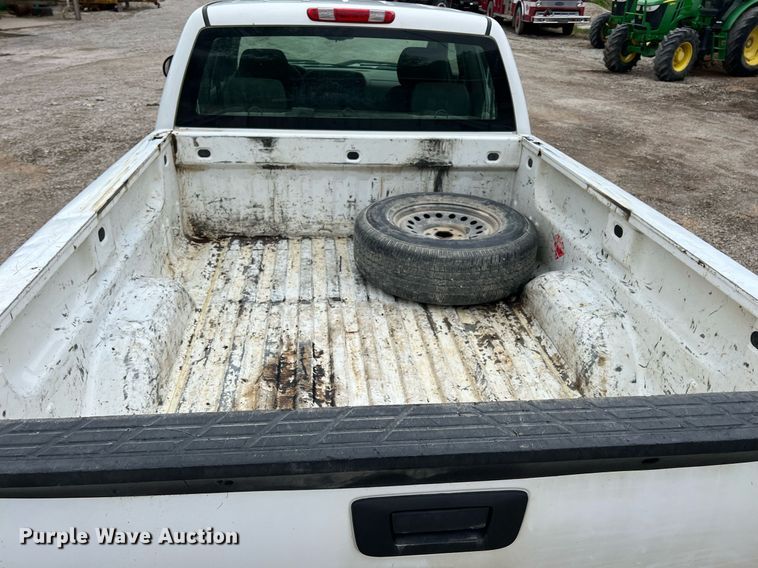 image for item LG9033 2008 Chevrolet Silverado 1500  Ext. Cab pickup truck