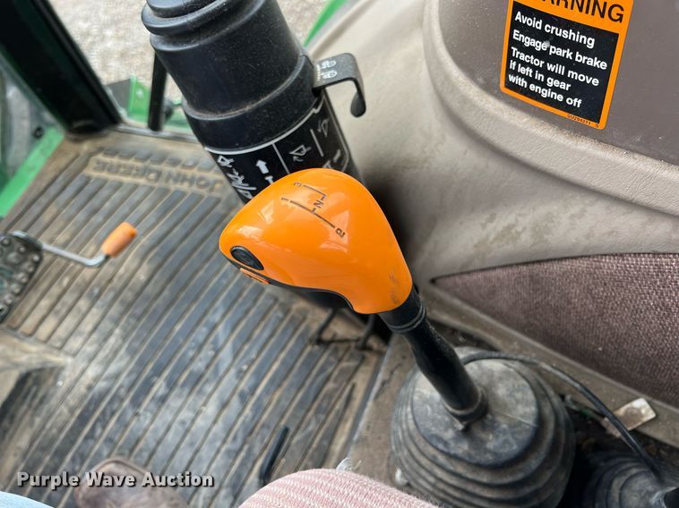 image for item LG9037 2015 John Deere 6115D  MFWD tractor