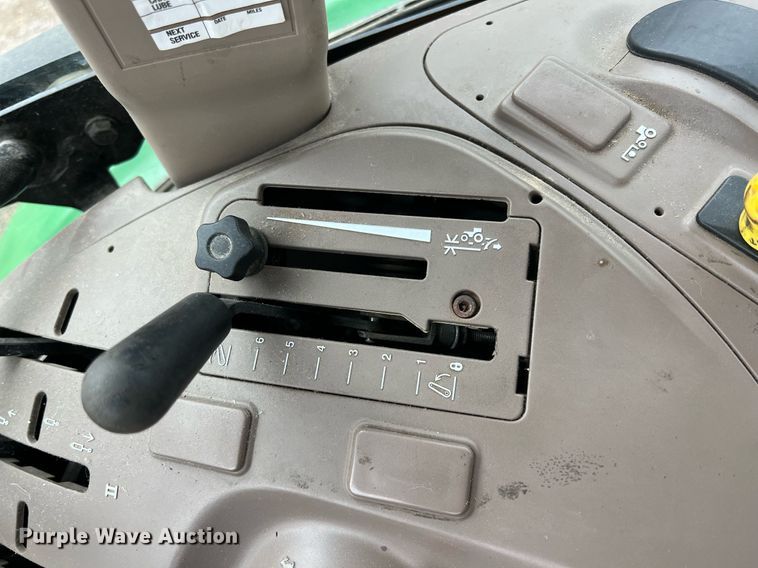 image for item LG9037 2015 John Deere 6115D  MFWD tractor