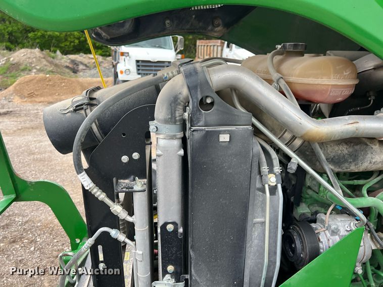 image for item LG9037 2015 John Deere 6115D  MFWD tractor