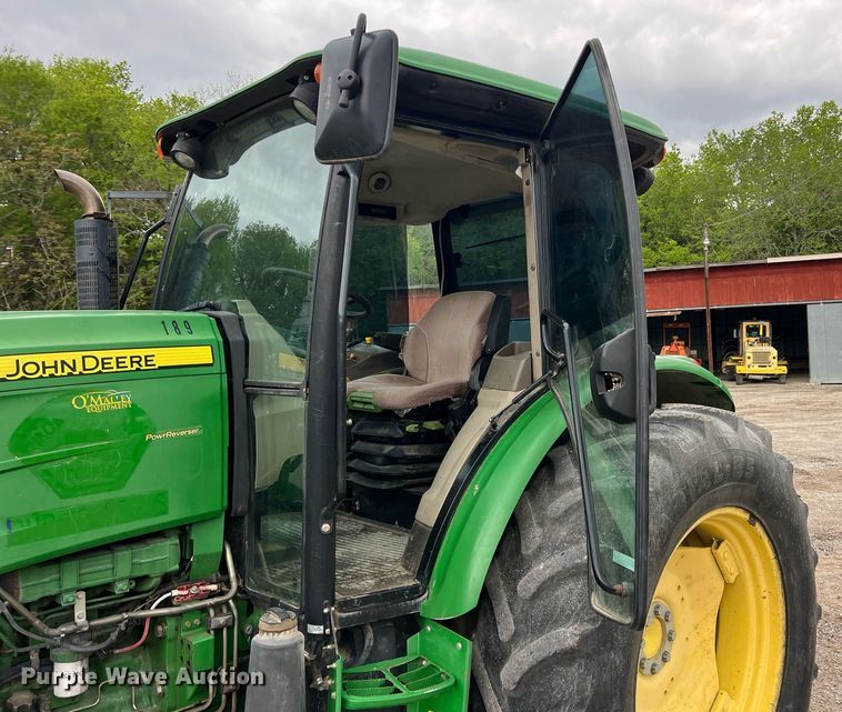 image for item LG9038 2013 John Deere 6115D  MFWD tractor